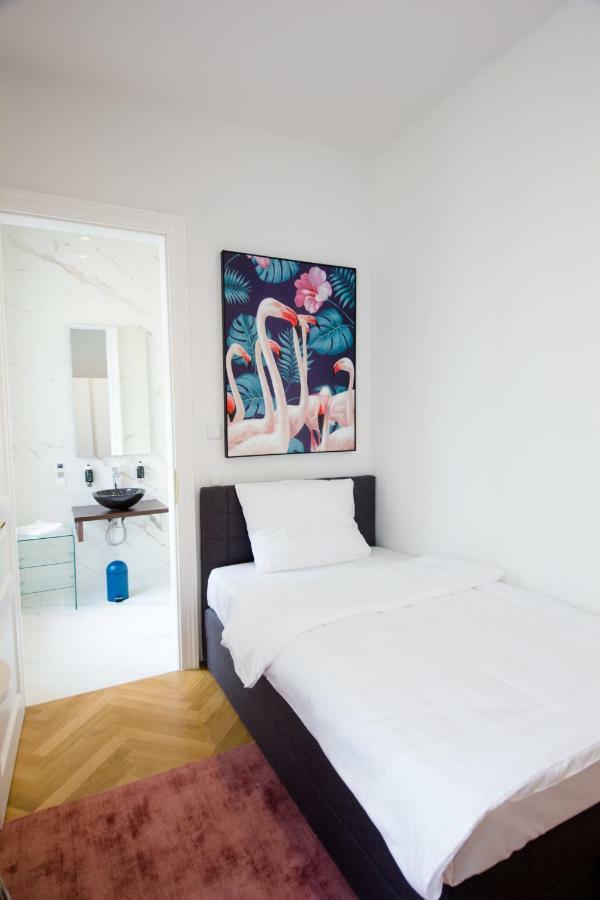 Studio Apartments Naschmarkt - Mai'S Apartments Vienna Exterior photo